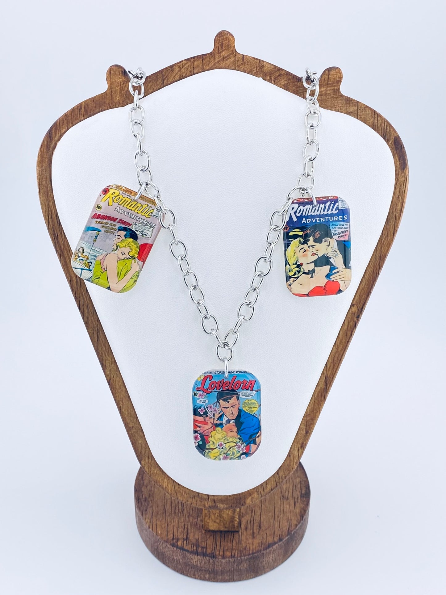 Whirlwind Affair Necklace